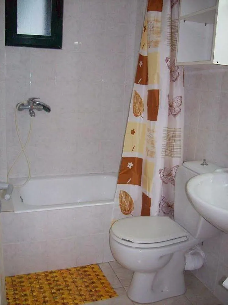 Petros Studios Aparthotel Kefalonia Island 2*, Poros (Kefalonia) Greece